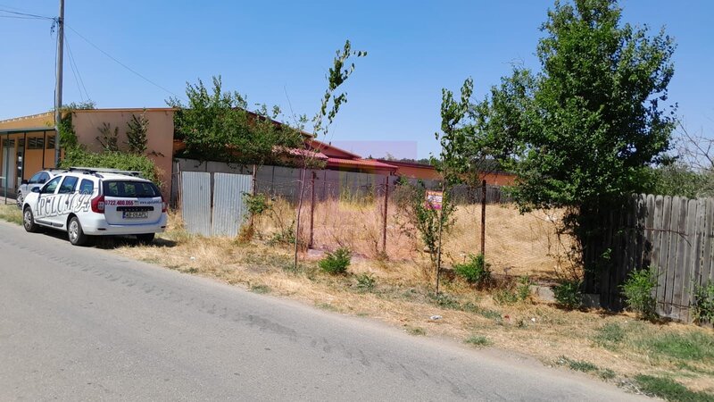 GIURGIU - SE VINDE TEREN 1800 MP IN SAT TEISORI